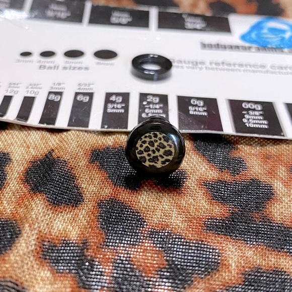 Jewelry 2 Gauge Leopard Plugs With Screw On Back Poshmark